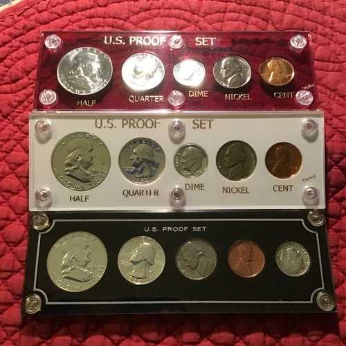 1961年、1962年、1963年の美しいシルバープルーフセット3枚。各セットには0.61オンスの銀が含まれています！