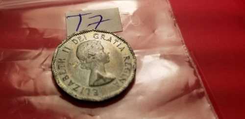 1953 年、カナダのクローム肩掛けが紛失した非常に珍しい 5 セント硬貨、IDT7。