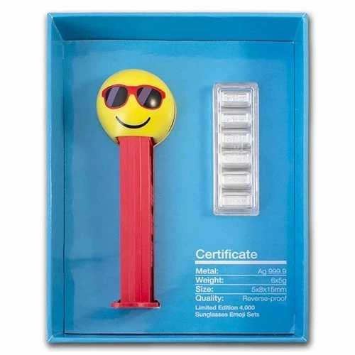 2021 PEZ チリンサングラス 絵文字ディスペンサー & 6x 5g .999 シルバーウエハース 4000個入り