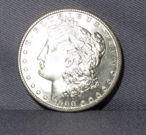 1900 年 モーガン シルバー ダラー コイン (S) $1 美しい!