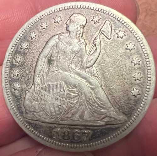 1867年 着席型リバティドル 素晴らしい外観 希少 170-300枚 現存 357,885円