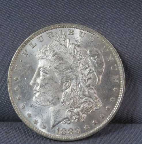 1883 年 モーガン シルバー ダラー コイン $1 (O) 素晴らしい形です!