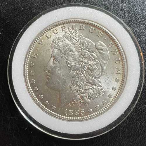 *1、モルガン銀貨、1885ペンス。AU +++。シルバー・ライジング…