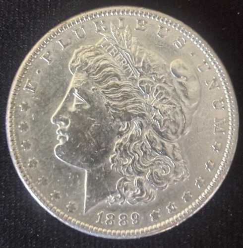 1889年 P モルガン銀貨 1ドル、当初の鋳造枚数 21,726,000枚