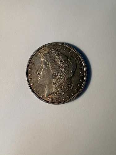 1886年モルガン銀貨 38,610円