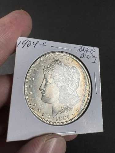 1904-O モルガン銀貨クレセントレインボートーン 40,040円