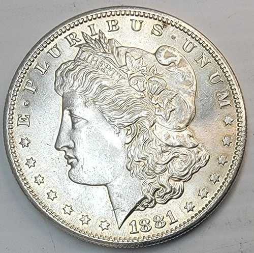 1881-S モーガン銀貨、状態良好、羽根飾りの細部まで非常に美しい