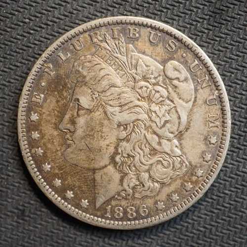 1886 O モーガン シルバー ダラー***美品コイン***送料無料***A8932