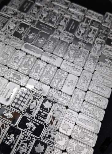 純度.999の銀製ラウンド＆バー150枚セット（バルカンビ、イーグル社製）｜WORLD RESOURCE【QUEEN店】