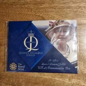 英国王立造幣局 - エリザベス女王即位60周年記念公式5ポンド記念硬貨|WORLD RESOURCE【QUEEN店】