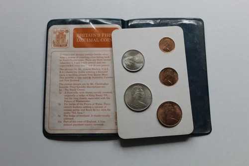 英国初の 10 進コイン 1968 ロイヤルミントプレゼンテーションセット オリジナルフォルダ-｜WORLD RESOURCE【QUEEN店】
