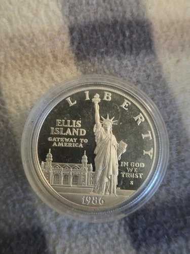1986年Sミント発行 自由の女神像デザインの銀貨プルーフ1ドル硬貨｜WORLD RESOURCE【QUEEN店】