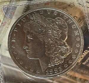 1883-O モルガン銀貨 UNC+｜WORLD RESOURCE【QUEEN店】