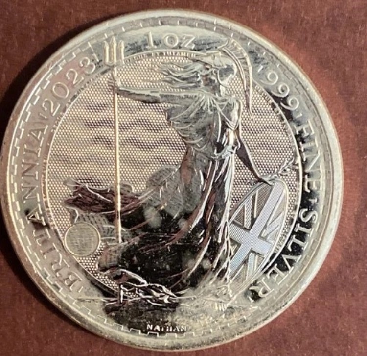 2023年 イギリス - £2, 1オンス シルバー -ブリタニア - ローミント - UNC 送料無料|WORLD RESOURCE【QUEEN店】