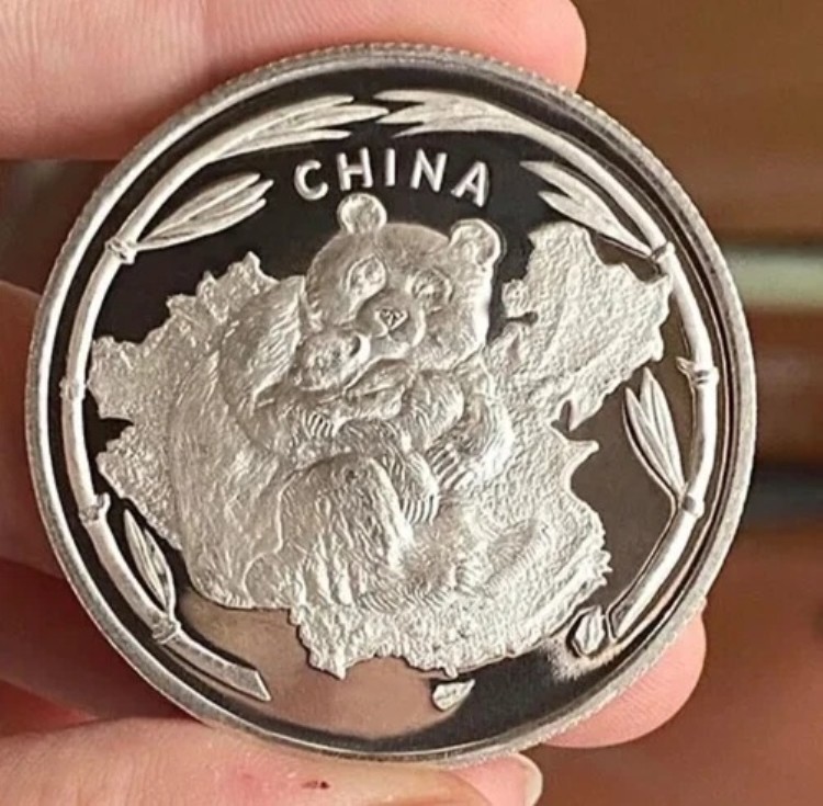 中国 1オンス 1997年 パンダと中国の壁 純銀 シルバー999プルーフ UNC-｜WORLD RESOURCE【QUEEN店】