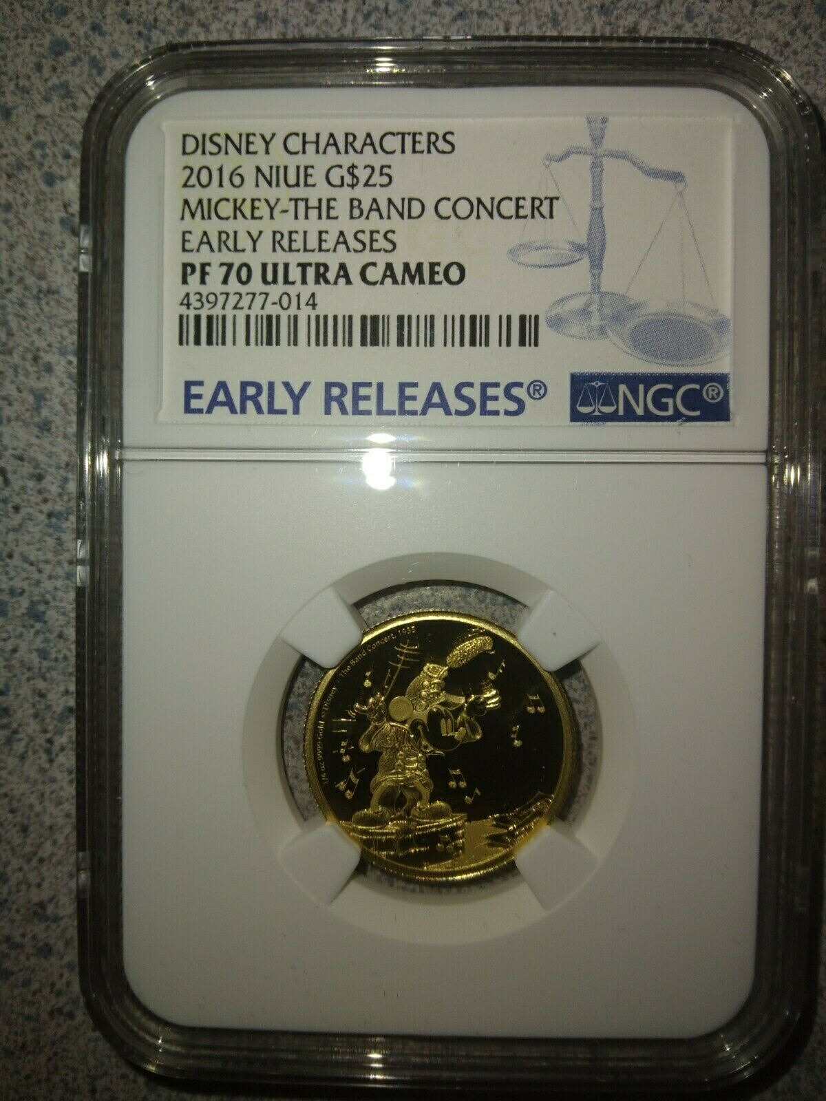 WDCC ミッキーの大演奏会 台座付き The Band Concert WDCC ミッキーの大演奏会 The Band Concert - メルカリ