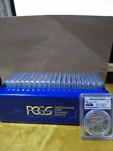 2016 PCGS MS 70 シルバー イーグル ファースト ストライク 30 周年記念ボックス 20 コイン｜WORLD RESOURCE【KING店】