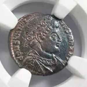 コンスタンティノス 1 世 ローマ帝国 BI Nummus AE3/4 NGC AU 古代エプフィグ ホード ザ グレート