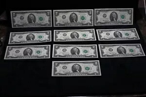 1976 年 2 ドル紙幣 10 連続紙幣 K01434843A-K01434852A