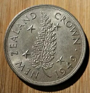 1949 ニュージーランド 1 クラウン シルバー シダ銀貨 - BU 気密カプセル付き 52,800円