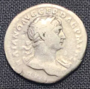 トラヤヌス ドラクマ 古代ローマ帝国 シルバー AR コイン アラビア ラクダ 非常に細かい 112AD
