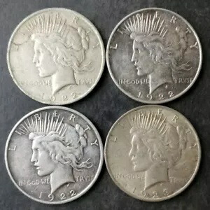 1922 年、1922 年 D、1922 年 D、および 1923 年の 1 ドル平和銀ドル