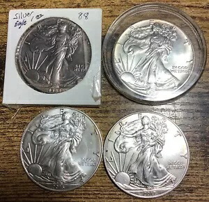 1 オンス .999 シルバー アメリカン シルバー イーグル 地金コイン ロット (4)~1988-1989-2015-2017