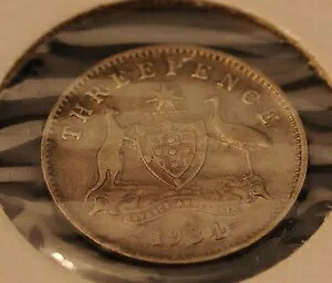 オーストラリアの 3 ペンス 1934 年以上の日付 (1933 年) - 良好な状態|WORLD RESOURCE【KING店】