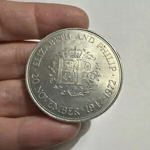 579.　1972年　イギリス　エリザベス女王　フィリップ殿下　銀婚式　コイン エリザベス女王とフィリップ王配の結婚70周年を記念した特別