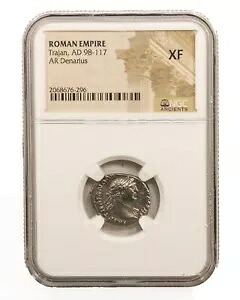 トラヤヌス帝のローマ銀デナリウス (西暦 98 ～ 117 年) - NGC XF グレード コイン