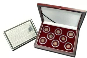 コンスタンティヌス王朝 8 コイン コレクション: 古代ローマ (西暦 285 ～ 364 年)、ケース、COA