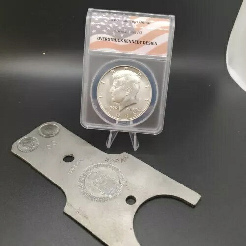 ダニエル カー 1963 ケネディ コンセプト ドル ANACS MS70 & ムーンライト マウント フィーダー フィンガー｜WORLD RESOURCE【KING店】 243,045円