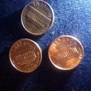 モネダス