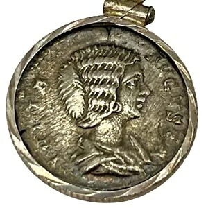 古代皇后ジュリア・ドムナのコインが美しいペンダントネックレスに変身 318,285円