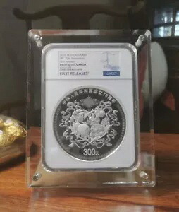 NGCビッグスラブのKILOコイン用10 x 1スラブアクリルディスプレイフレームケースボックス
