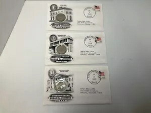 (3) 1979 年スーザン B. アンソニー ドル硬貨 D、S、P 造幣局、フランク ガスパロ、FDC に収納