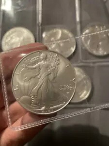 5 個ロット 2023 $1 アメリカン イーグル シルバー ダラー 1 オンス BU