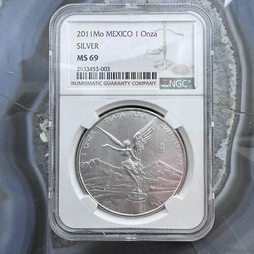 2011年 メキシコ 1オンス .999 純銀 NGC MS69 #003 必携