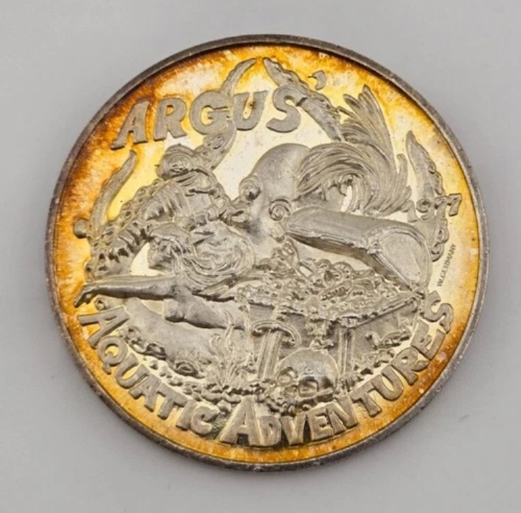 1977年 アーガス・アクアティック・アドベンチャーズ マルディグラ ジェファーソン教区 .999 シルバー ダブロン