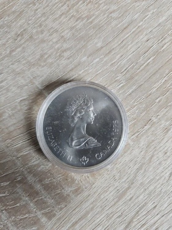 ト*フ様 カナダ　モントリオール五輪1976　5ドル銀貨　1973年未使用 4枚 ト*フ様 カナダ モントリオール五輪1976 5ドル銀貨 1973年未使用