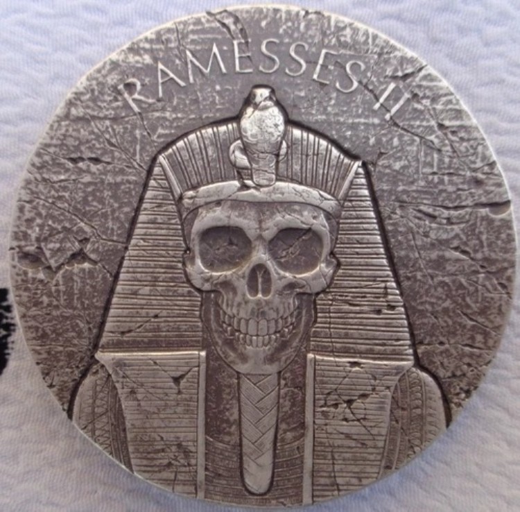 2017年 (新品)チャド「エジプト・エジプト神話のラムセス２世」純銀 2オンス 246-07-2017.jpg