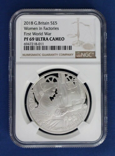 2018年 シルバープルーフ5ポンドコイン「第一次世界大戦 - 工場で働く女性たち」NGCグレード PF69 ウルトラカメオ