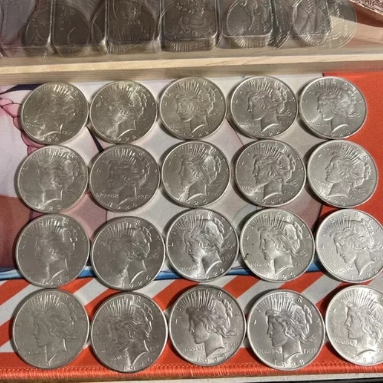 1921-1935年 90%銀貨 平和ドル 5枚セット 未使用 ミックス日付 ??米国