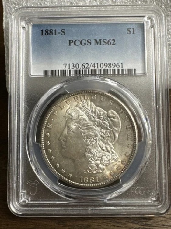 1881-S モーガン銀貨 PCGS MS62 美しいコイン 縁に美しい色調、トーンあり