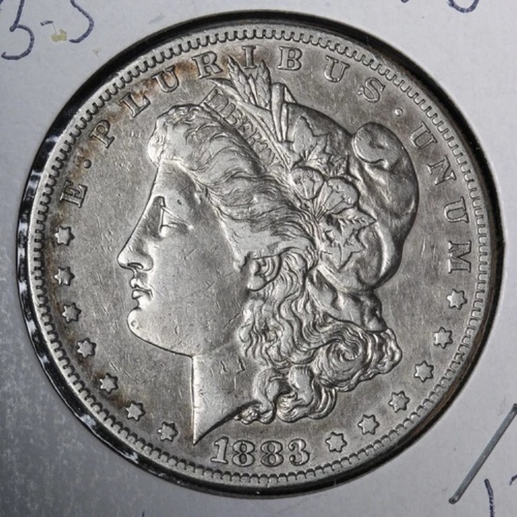 1883-S モルガン銀貨 CHOICE AU E347 AZMV