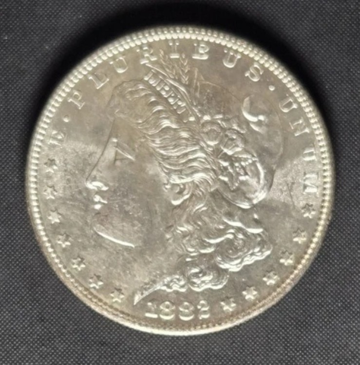 1882-S モーガン銀貨 1ドル - ブリリアント未流通 - 美しいコイン｜WORLD RESOURCE【KING店】