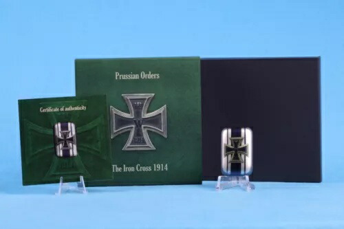 楽天市場】2級鉄十字勲章1813年ー1914年章 赤 現代復刻品 : 王様の愛物