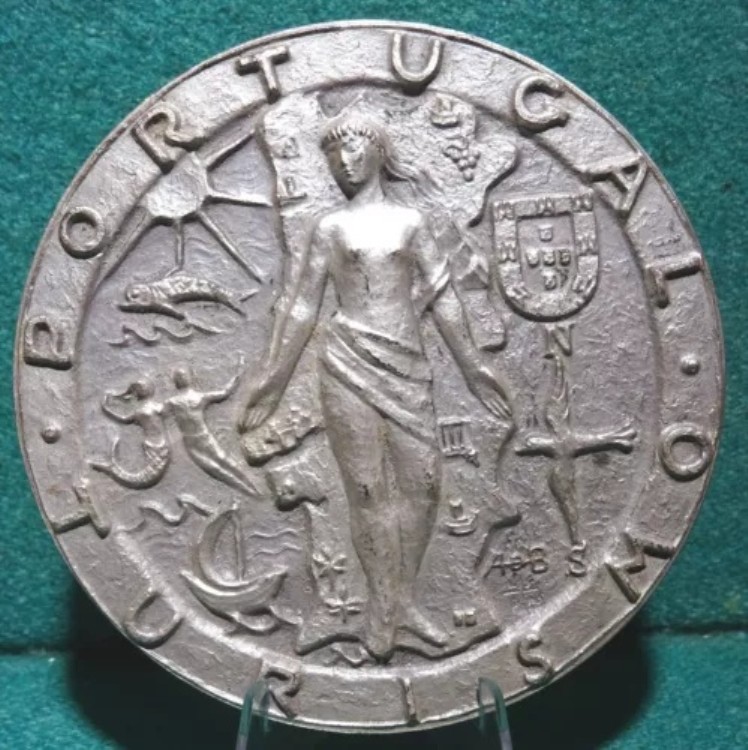 ヌード女性地図 ポルトガル 海 - 観光 / 鳩 80mm 312gr 1956年 純銀メダル