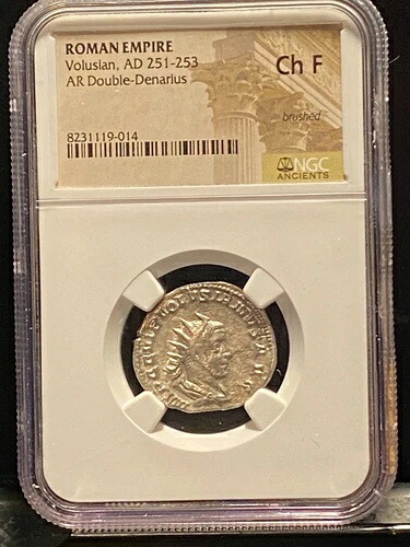 #C35、ヴォルシアヌス・アントニニアヌス/PAX 銀ローマ貨幣 NGC Ch F｜WORLD RESOURCE【KING店】
