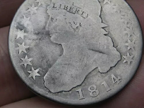 1814年製 キャップドバスト シルバーハーフドル - 細部まで良好 - 刻印の衝突あり ミントエラー